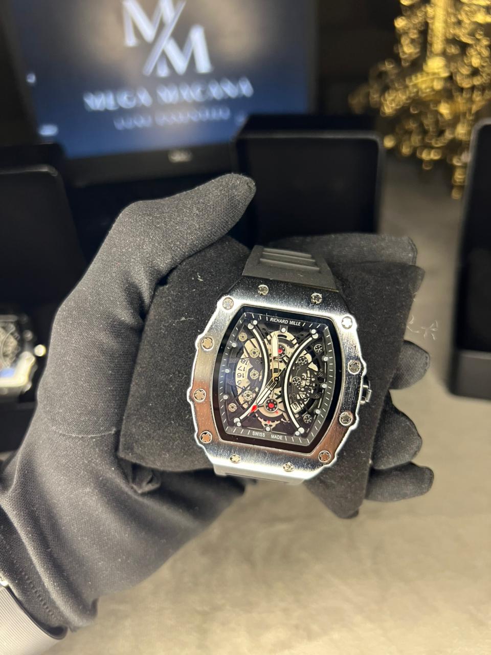 Montre Sport Black Skeleton Silver