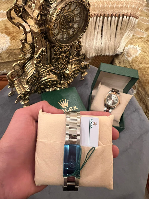 Montre Élégance Silver Roman Classic